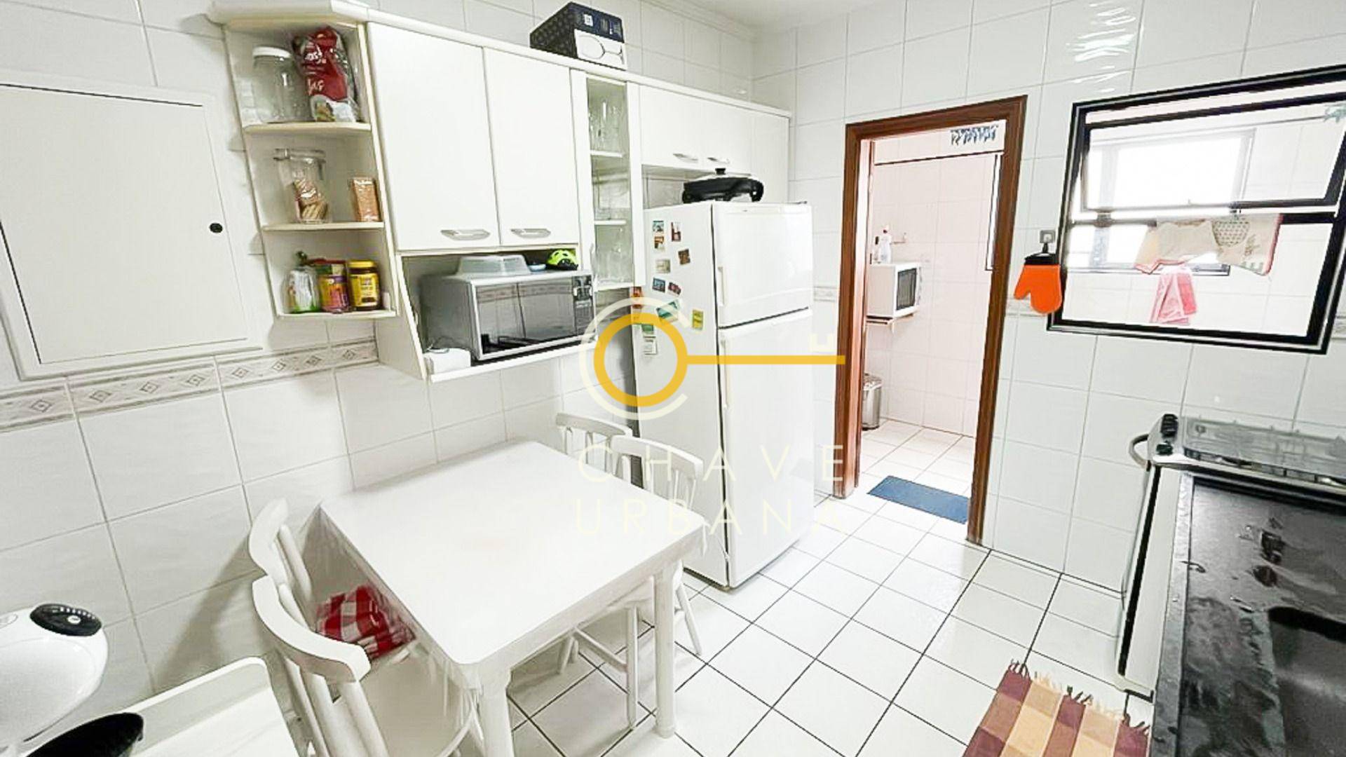 Apartamento à venda com 3 quartos, 118m² - Foto 7