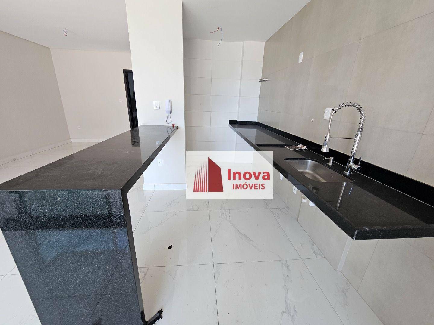 Apartamento à venda com 2 quartos, 170m² - Foto 7