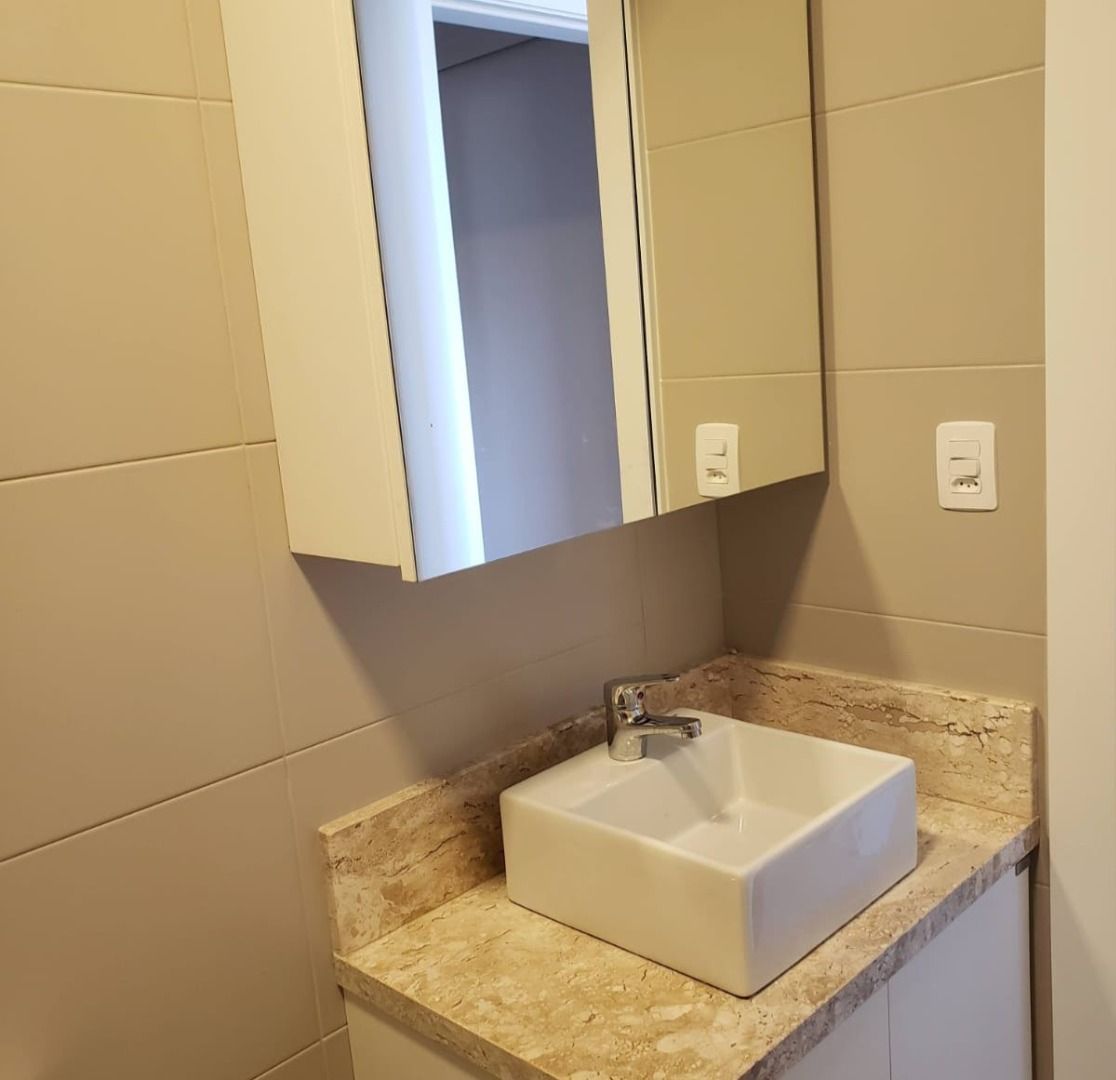 Apartamento à venda com 2 quartos, 85m² - Foto 4