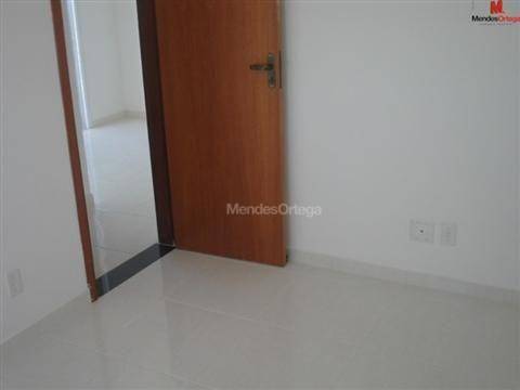 Apartamento para alugar com 2 quartos, 50m² - Foto 10