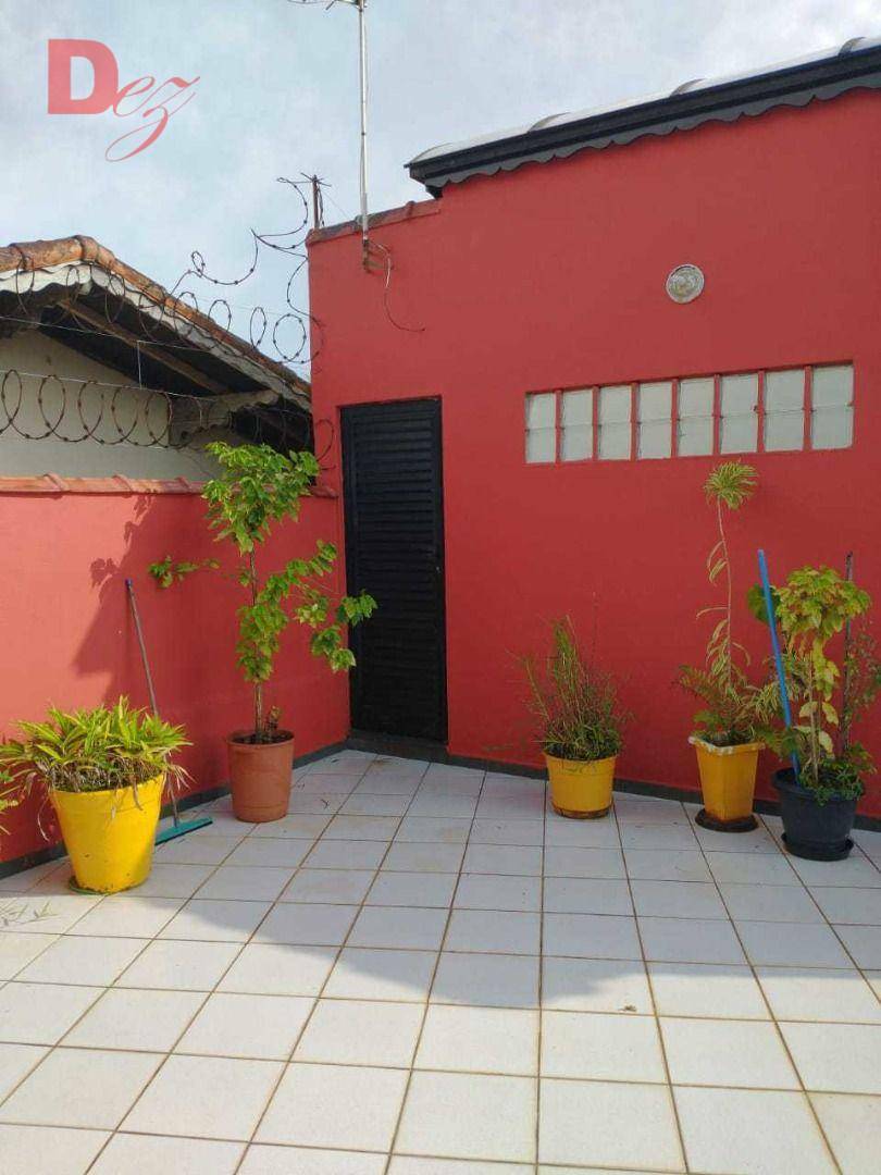 Casa à venda com 4 quartos, 67m² - Foto 16