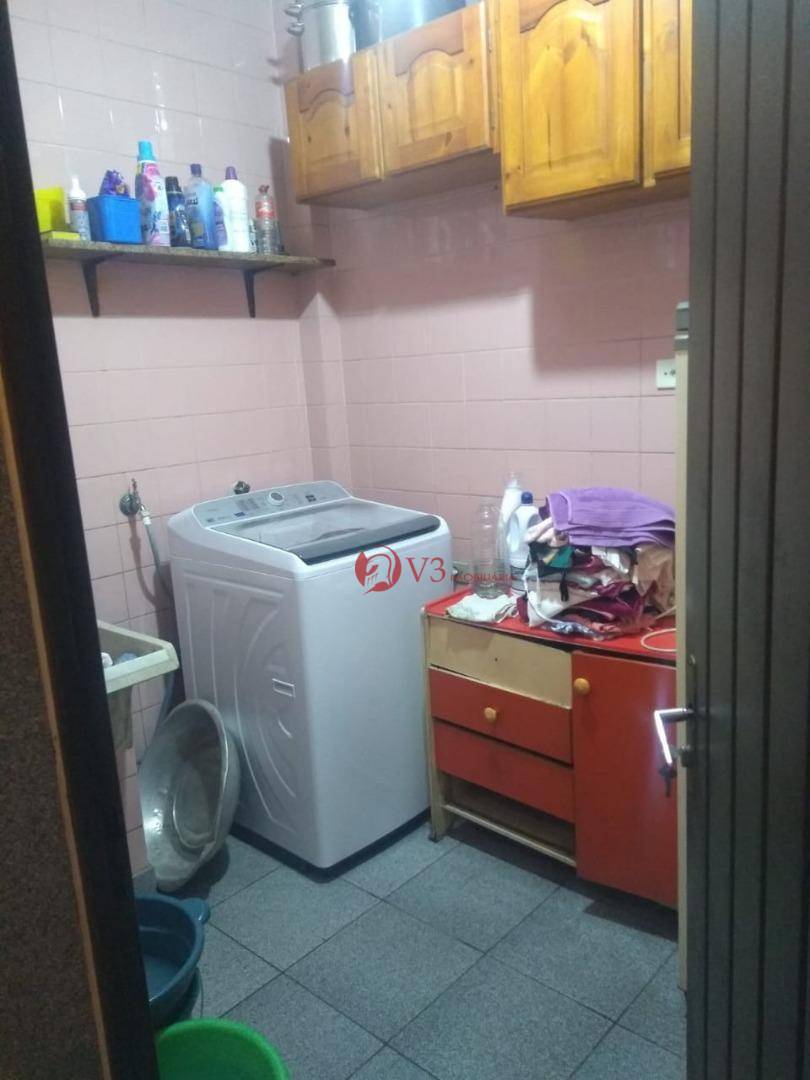 Sobrado à venda com 3 quartos, 220m² - Foto 19