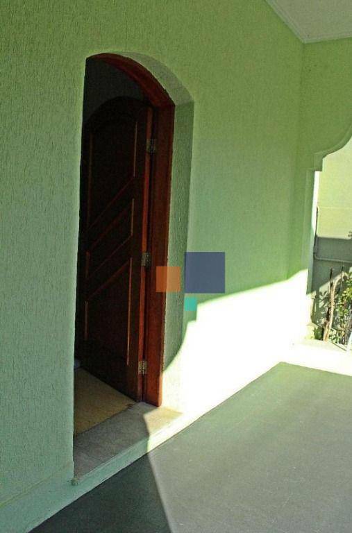 Casa para alugar, 300m² - Foto 15