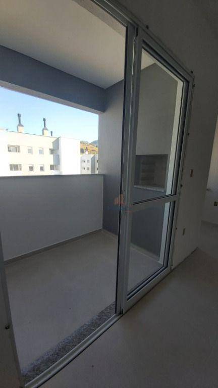 Apartamento à venda com 2 quartos, 54m² - Foto 12