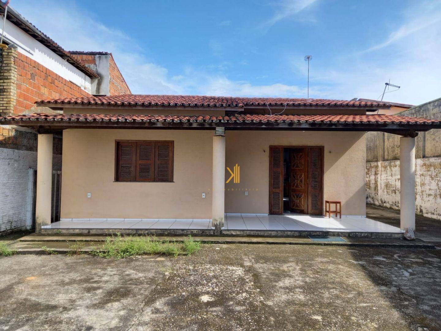 Casa à venda com 3 quartos, 275m² - Foto 2