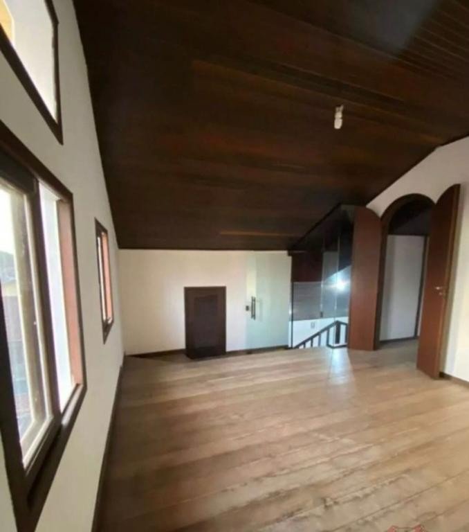 Sobrado à venda com 4 quartos, 195m² - Foto 8