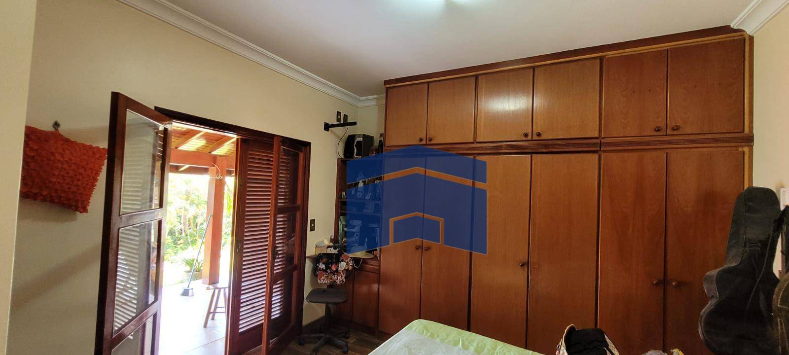 Chácara à venda com 4 quartos, 409m² - Foto 12