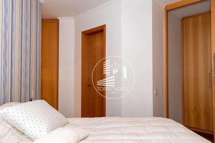 Apartamento à venda com 3 quartos, 136m² - Foto 32