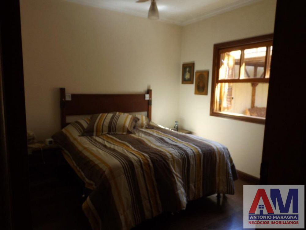 Casa à venda com 3 quartos, 240m² - Foto 43