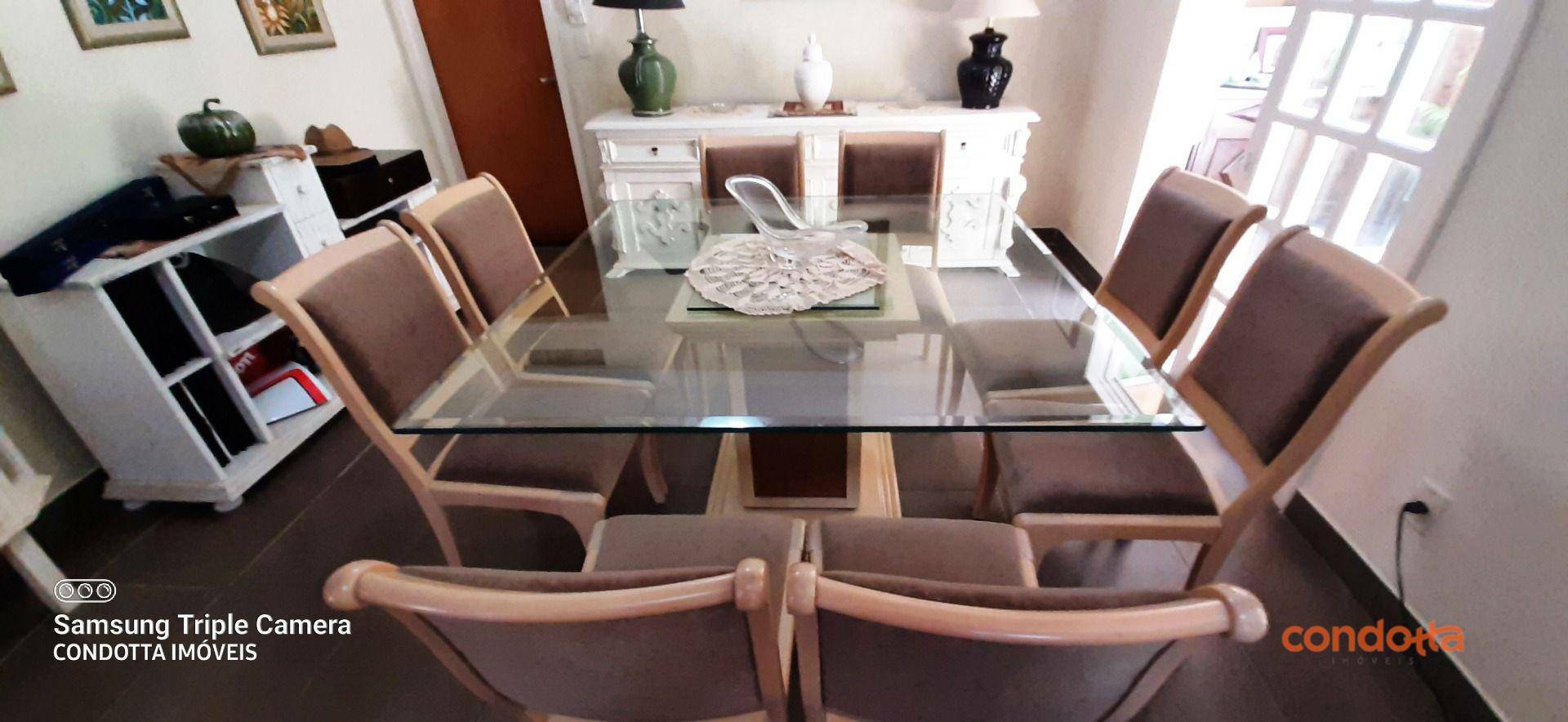Casa para alugar com 4 quartos, 285m² - Foto 7