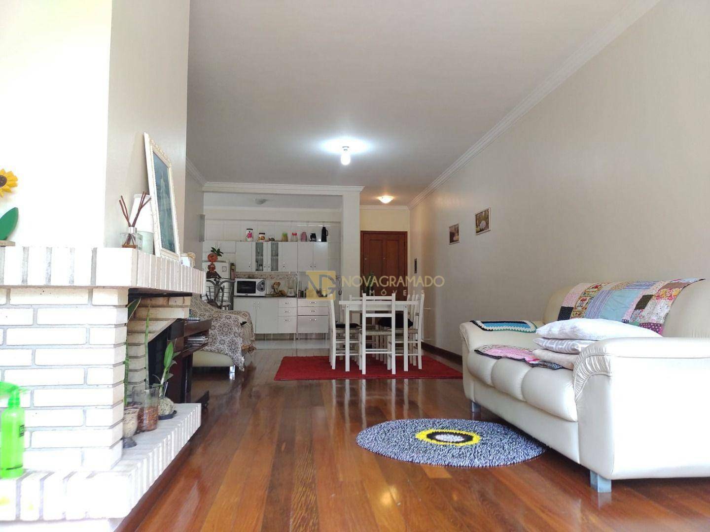 Apartamento à venda com 3 quartos, 117m² - Foto 4