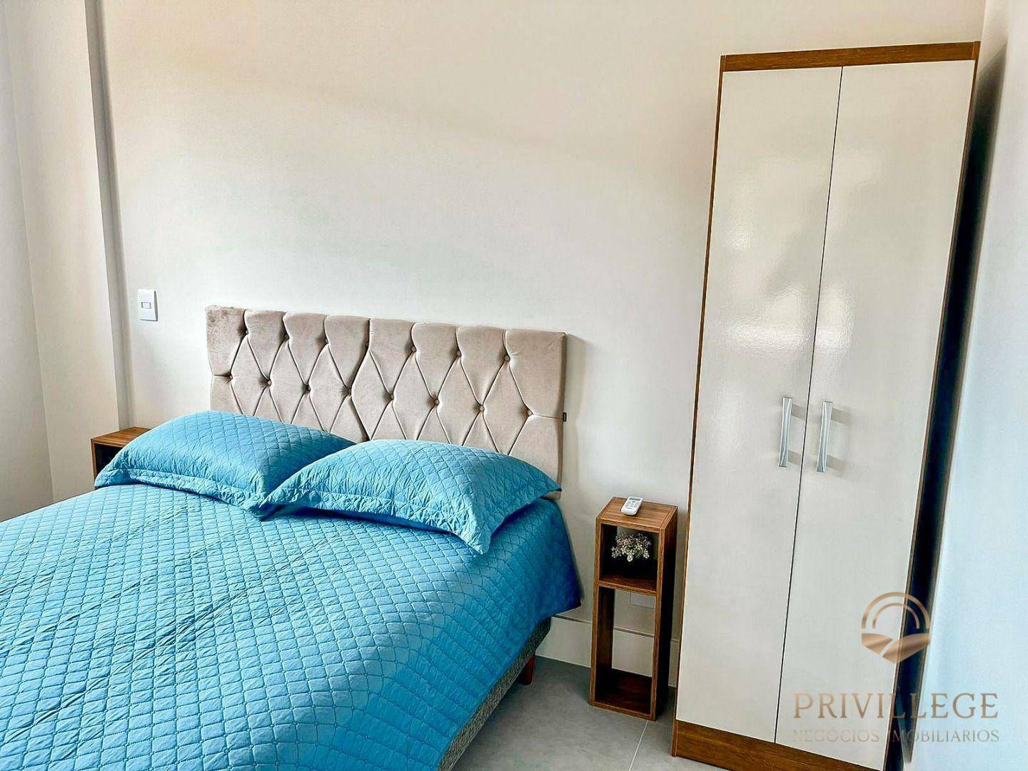 Apartamento à venda com 3 quartos, 80m² - Foto 25