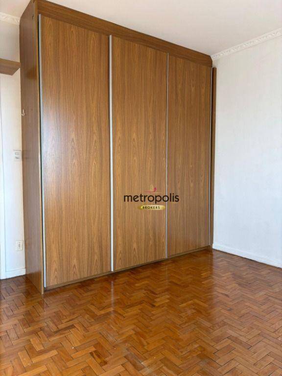 Apartamento para alugar com 3 quartos, 130m² - Foto 17