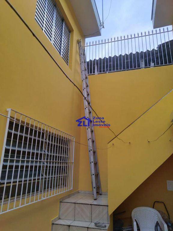 Sobrado à venda com 3 quartos, 180m² - Foto 25