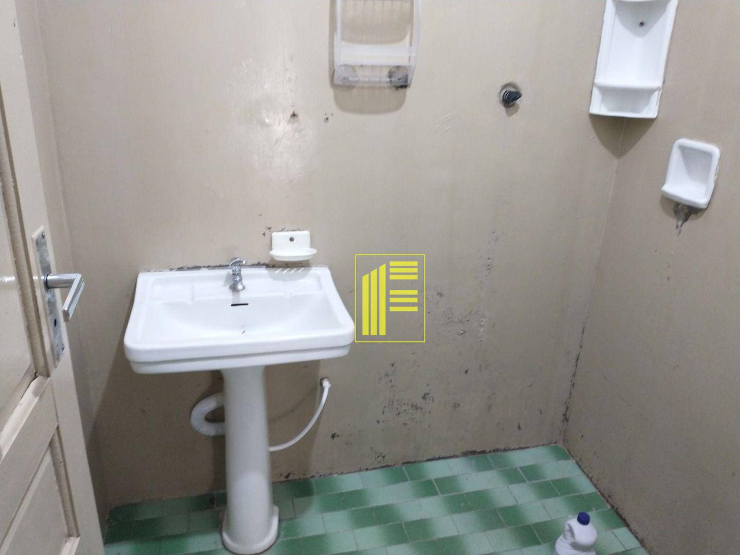 Casa para alugar com 1 quarto, 45m² - Foto 16