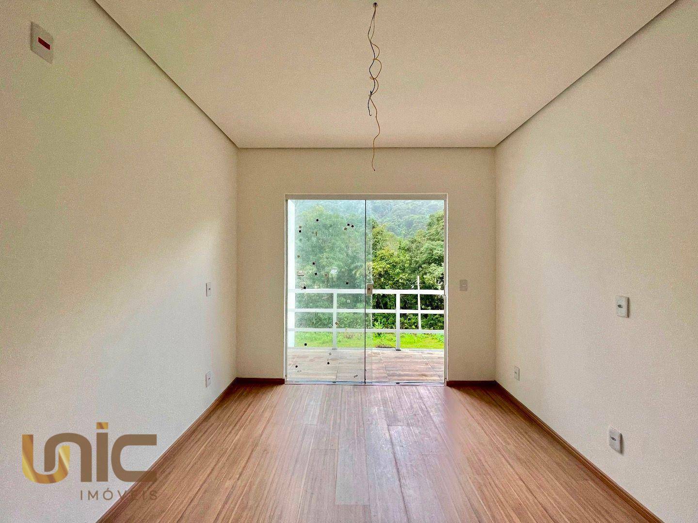 Casa à venda com 4 quartos, 216m² - Foto 17