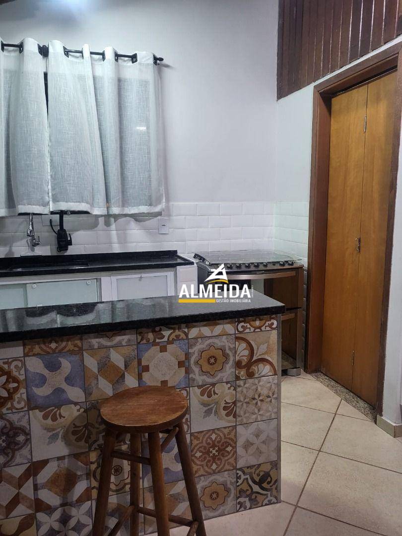 Chácara, 4 quartos, 1050 m² - Foto 4