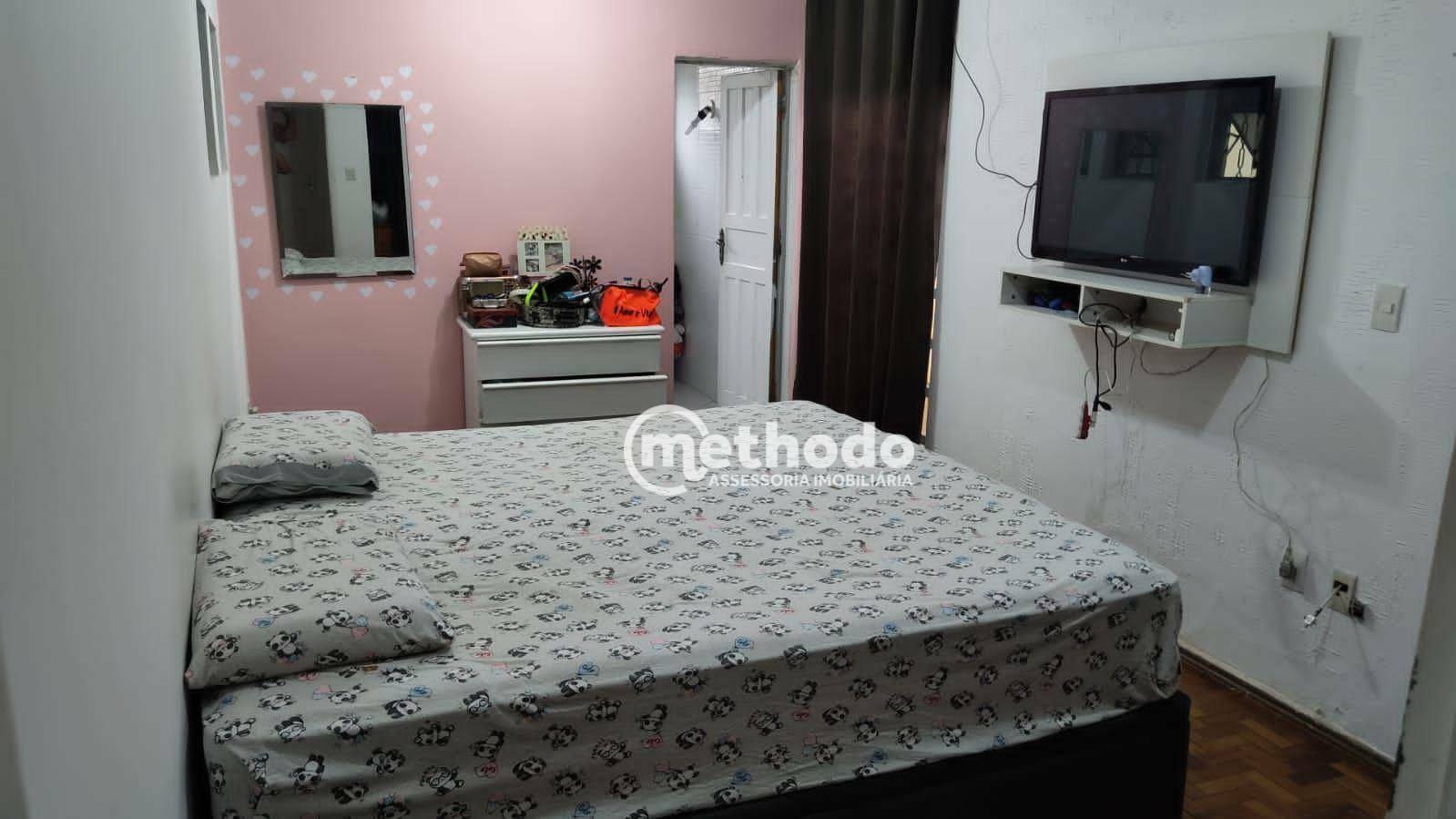 Casa à venda com 2 quartos, 187m² - Foto 2