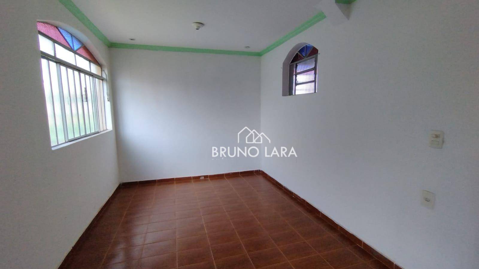 Casa à venda com 4 quartos, 250m² - Foto 17