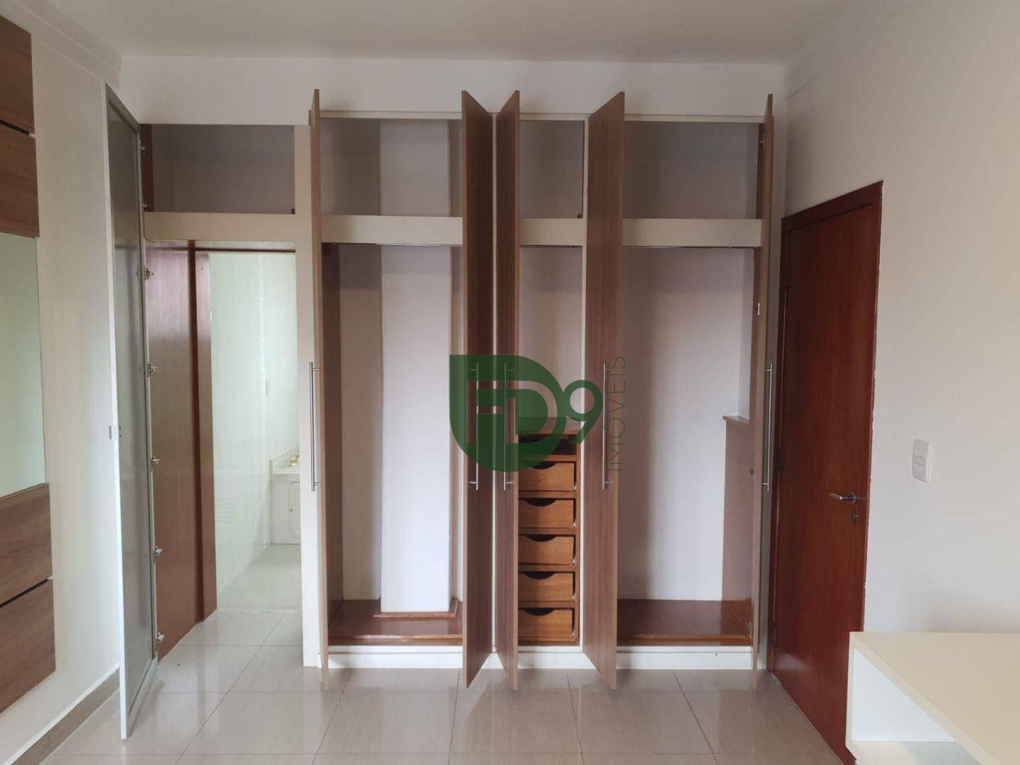 Apartamento à venda com 4 quartos, 150m² - Foto 10