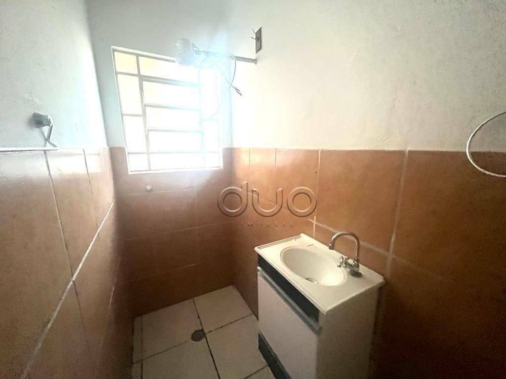 Casa à venda com 2 quartos, 98m² - Foto 11