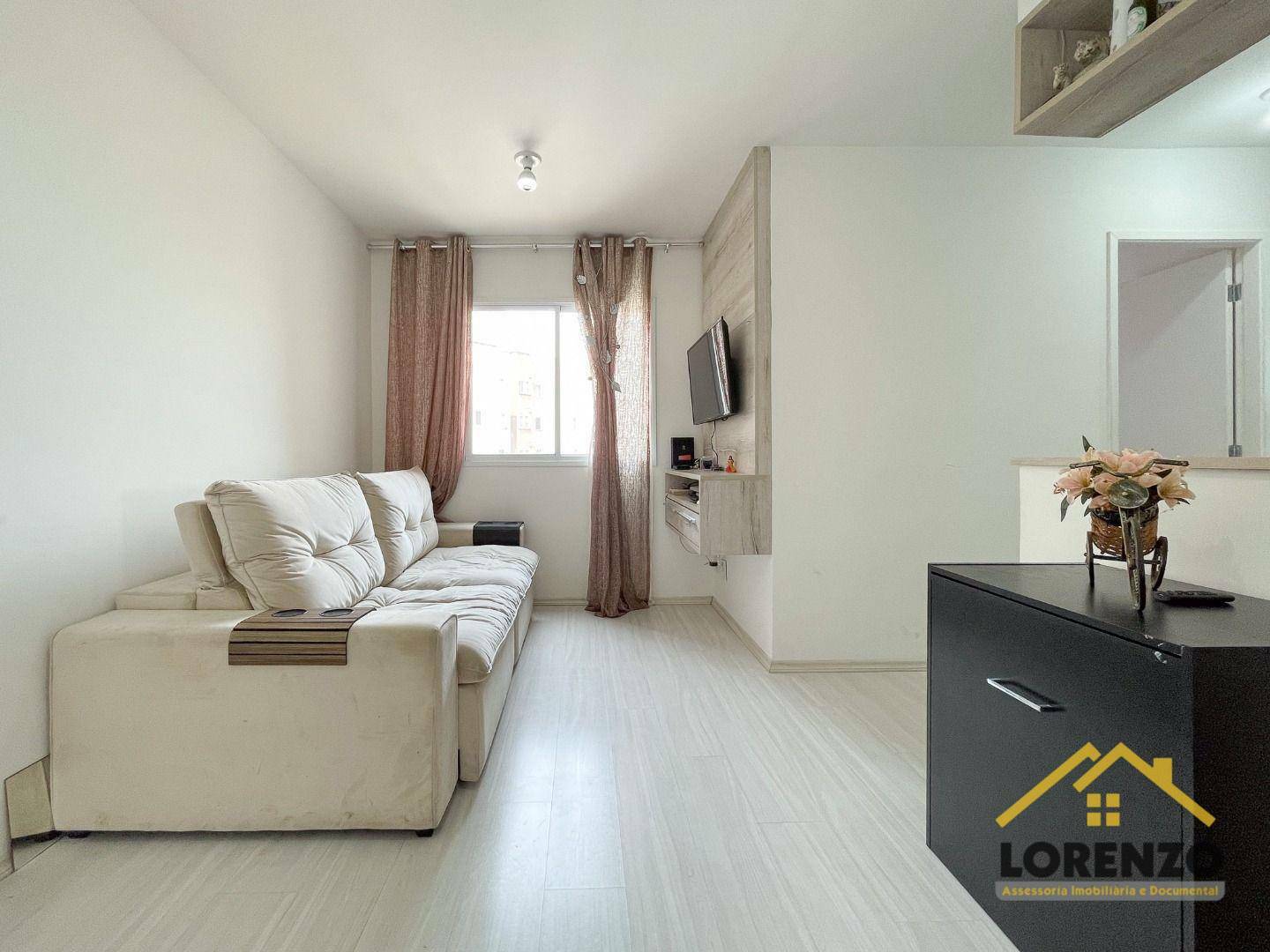 Apartamento à venda com 2 quartos, 45m² - Foto 1