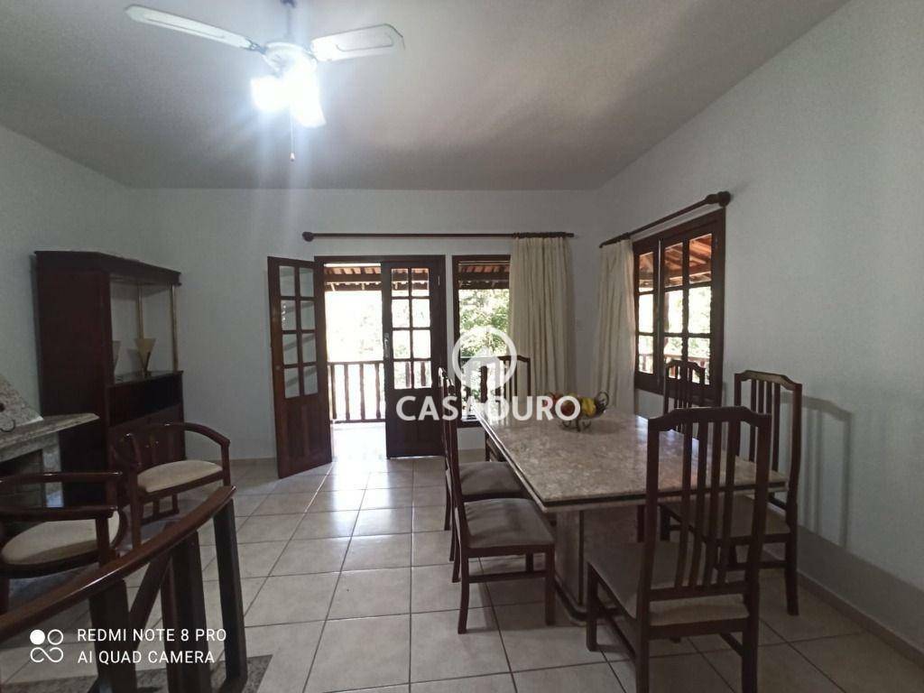 Casa de Condomínio à venda com 5 quartos, 385m² - Foto 29