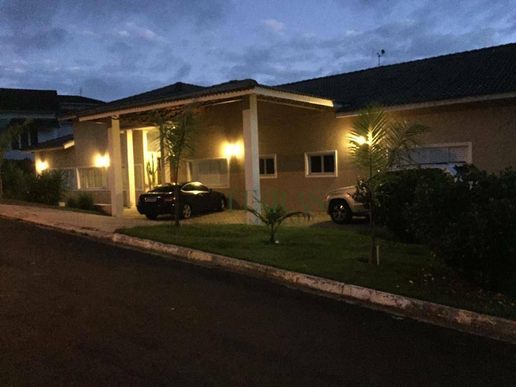 Casa de Condomínio à venda e aluguel com 6 quartos, 746m² - Foto 3