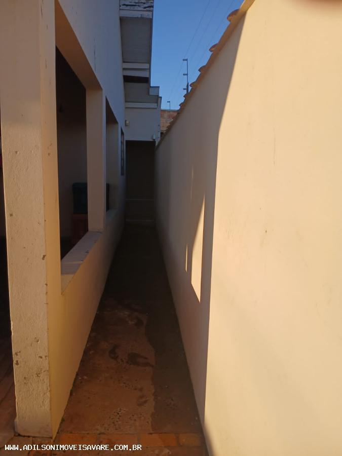 Casa à venda com 2 quartos, 230m² - Foto 21