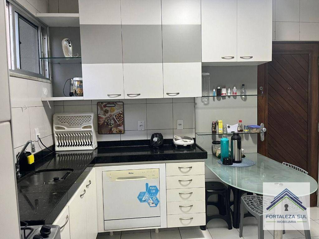 Apartamento à venda com 3 quartos, 101m² - Foto 3