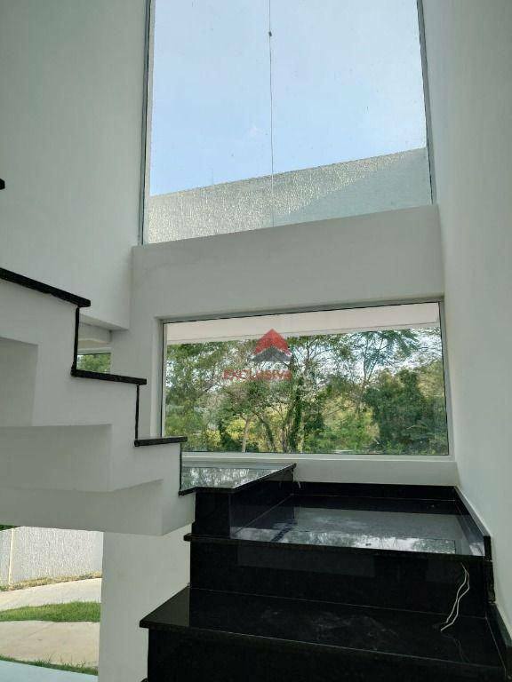 Casa de Condomínio à venda com 5 quartos, 376m² - Foto 28