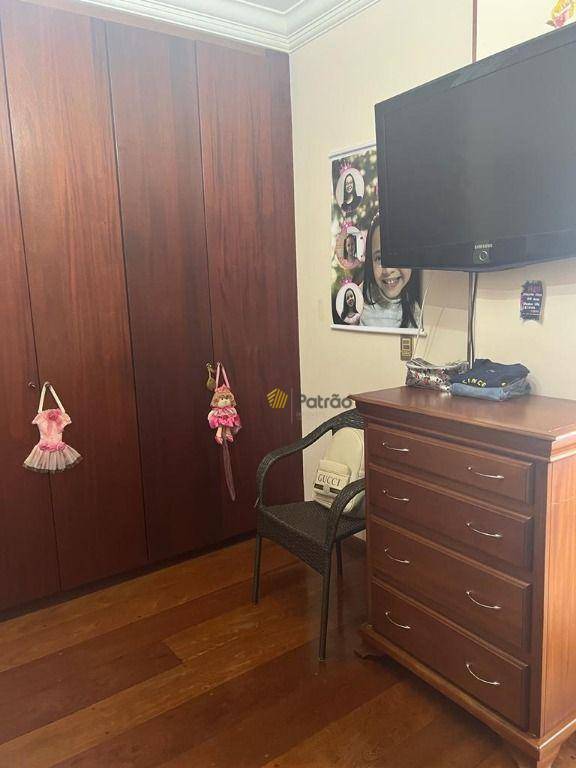 Apartamento à venda com 3 quartos, 136m² - Foto 44