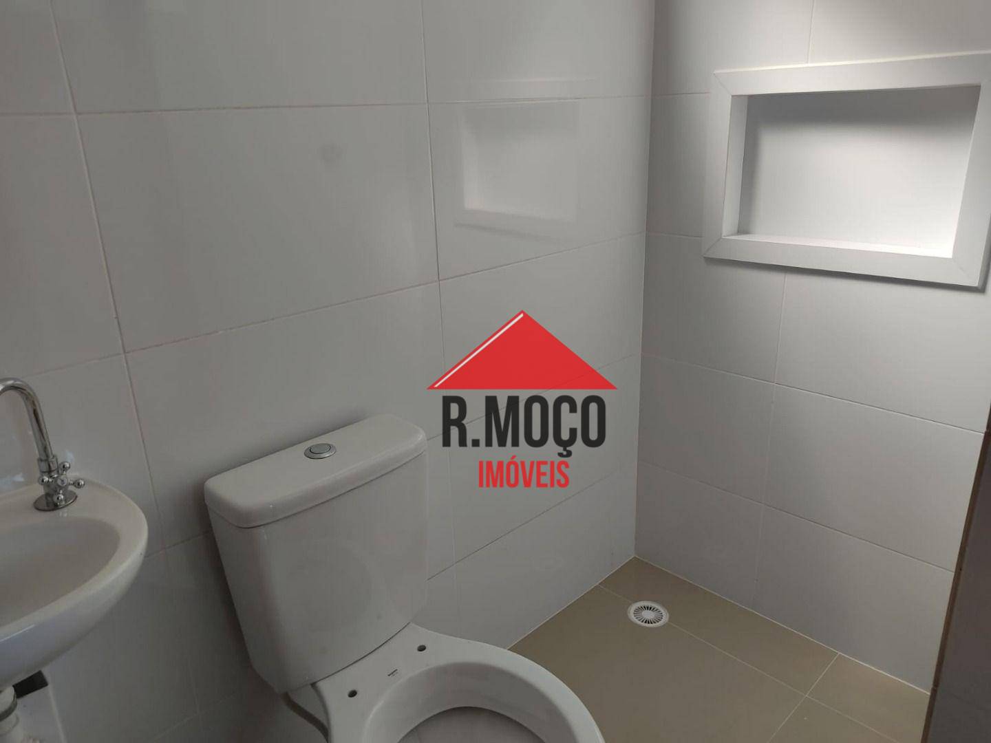 Apartamento à venda com 2 quartos, 39m² - Foto 19