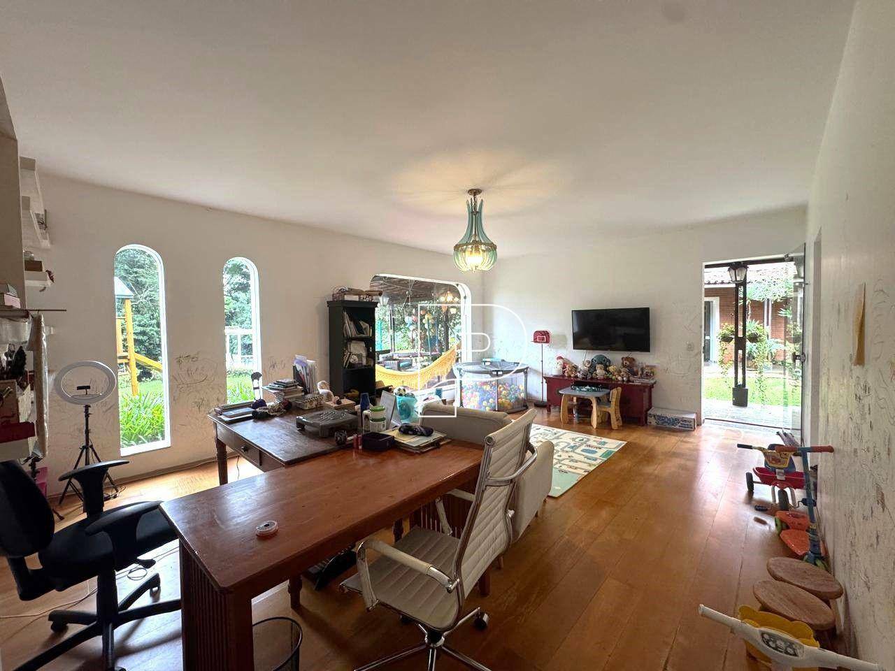 Casa de Condomínio à venda e aluguel com 3 quartos, 618m² - Foto 31