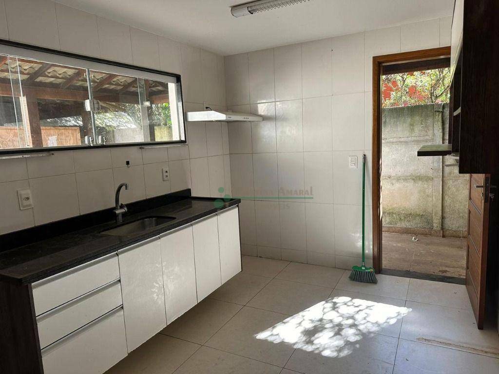 Casa de Condomínio à venda com 3 quartos, 150m² - Foto 23