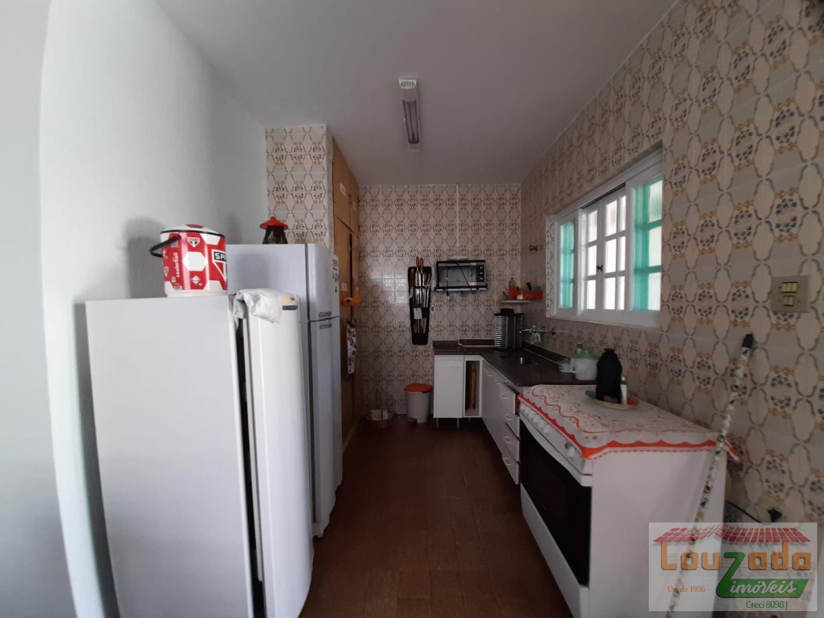 Sobrado à venda com 5 quartos, 215m² - Foto 5