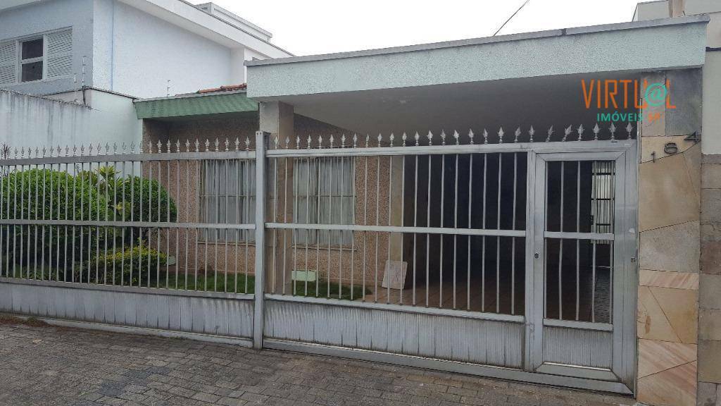 Casa à venda com 3 quartos, 180m² - Foto 1