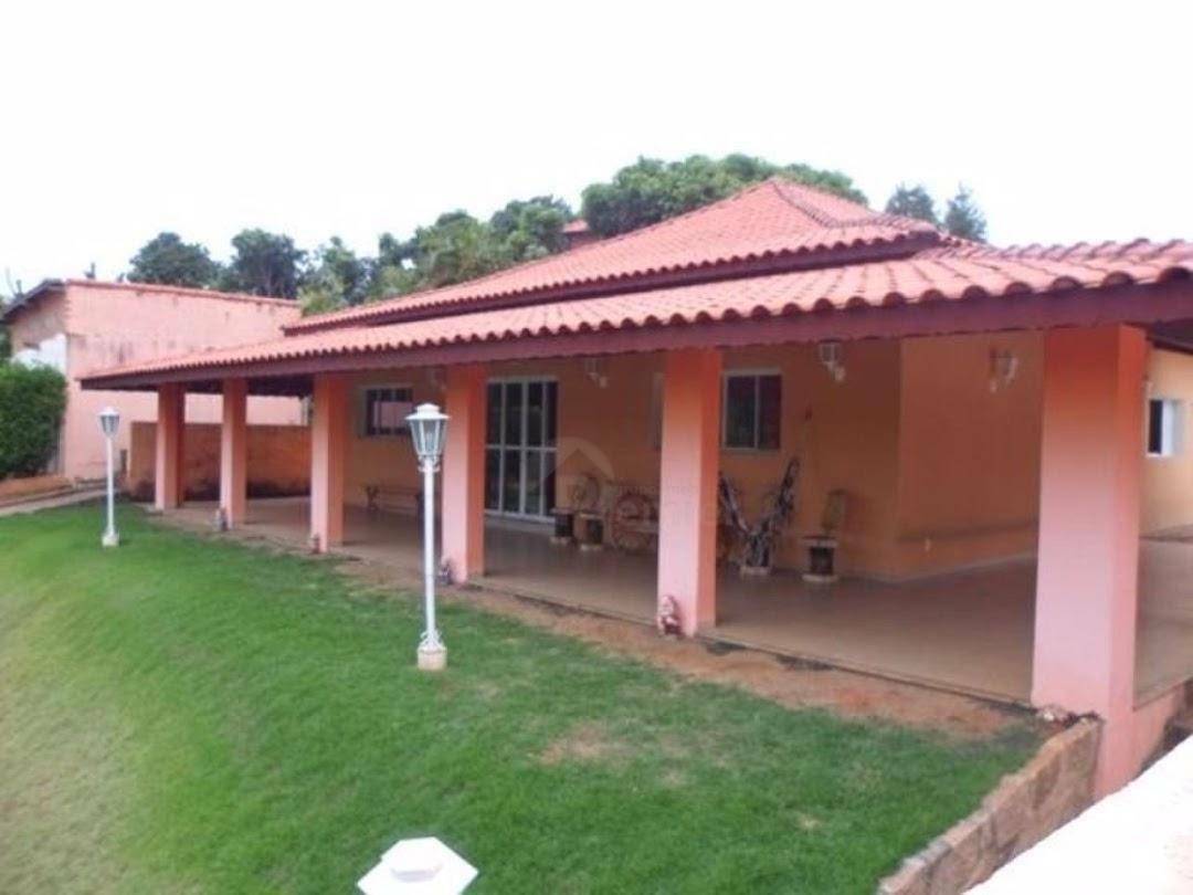 Chácara à venda com 5 quartos, 800m² - Foto 2