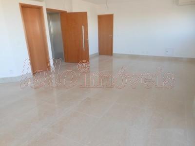 Apartamento à venda com 4 quartos, 200m² - Foto 1