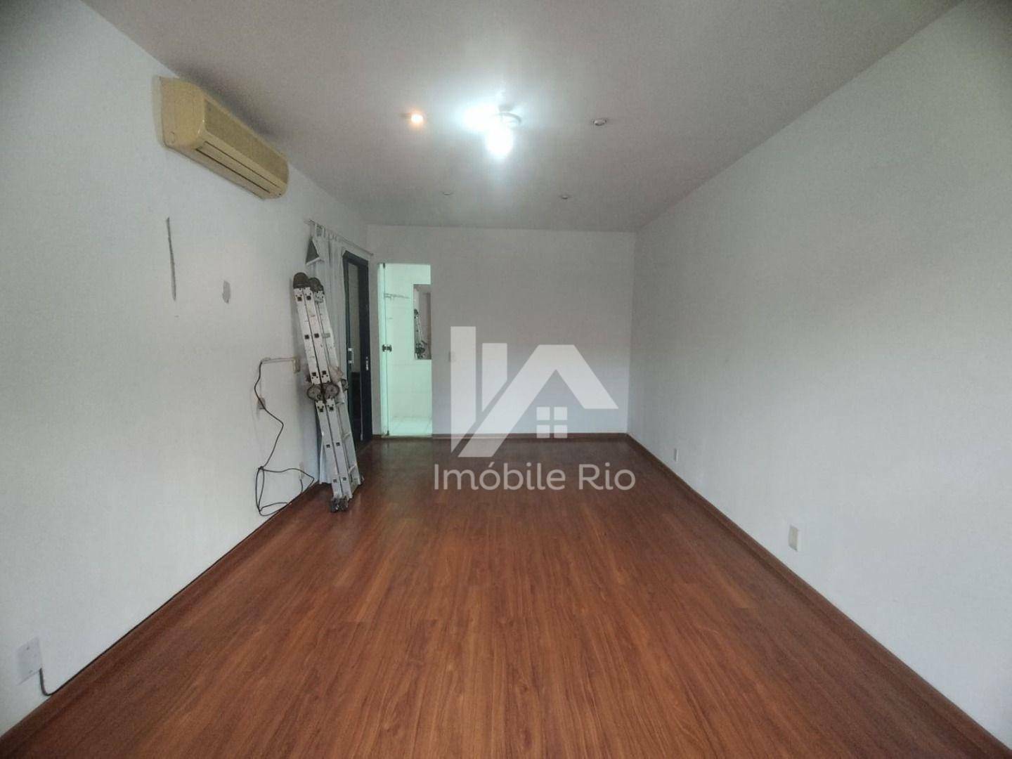 Casa à venda com 3 quartos, 258m² - Foto 54