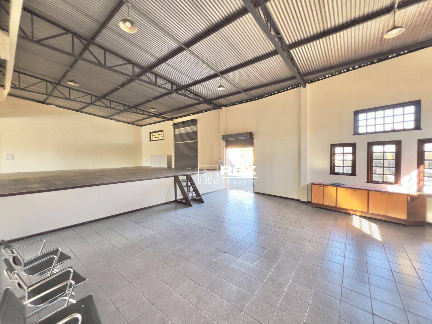 Casa para alugar, 1021m² - Foto 17