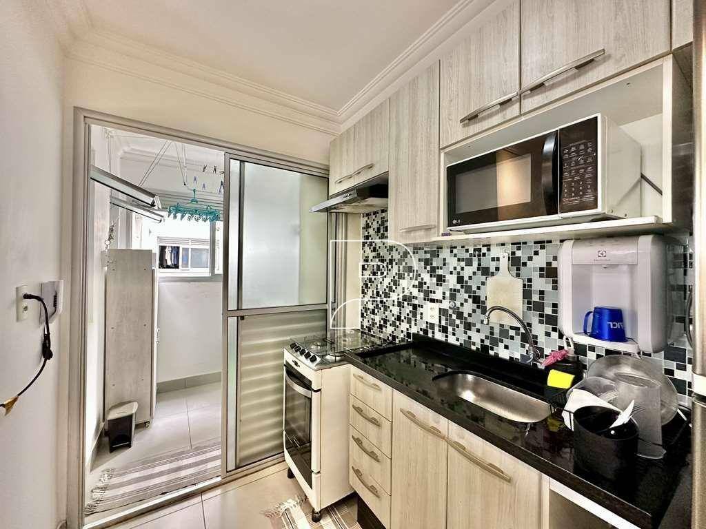 Apartamento à venda e aluguel com 2 quartos, 64m² - Foto 11