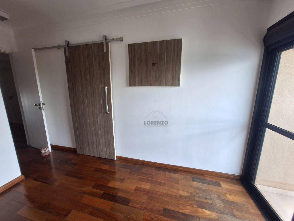 Apartamento à venda com 3 quartos, 138m² - Foto 18