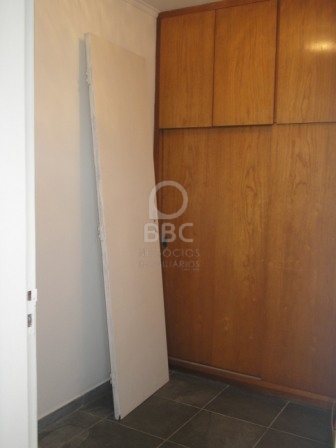 Apartamento à venda com 3 quartos, 185m² - Foto 10