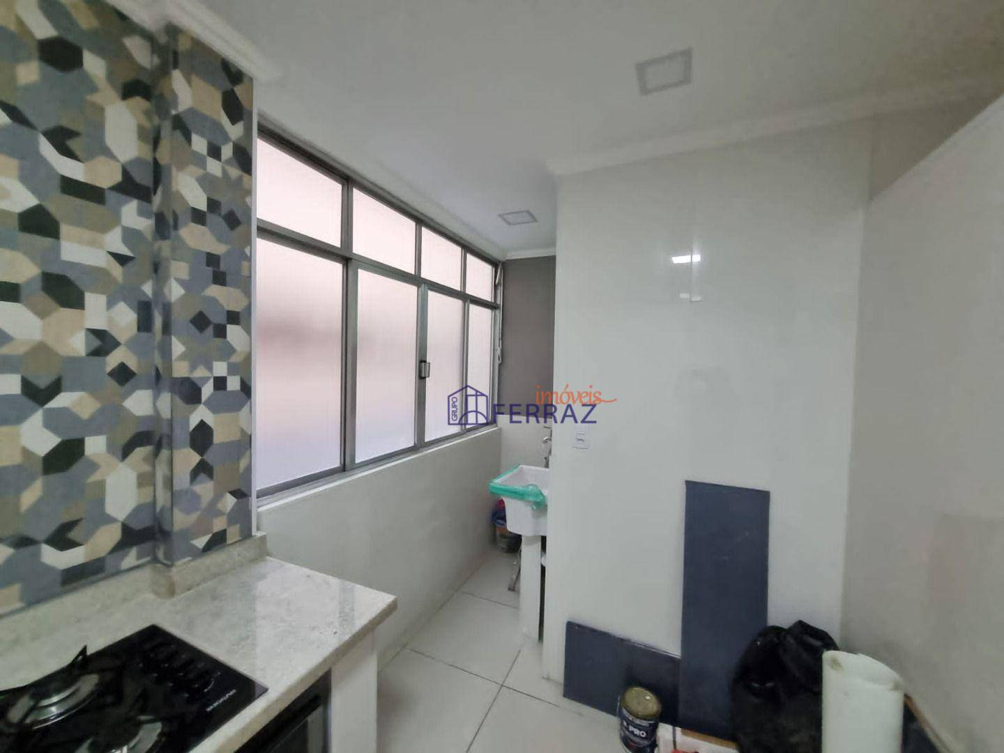 Apartamento à venda com 3 quartos, 95m² - Foto 25