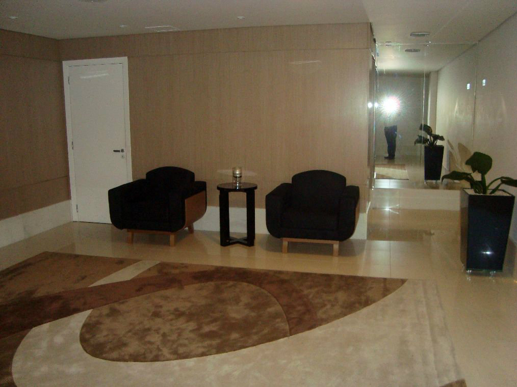 Apartamento à venda com 3 quartos, 103m² - Foto 3