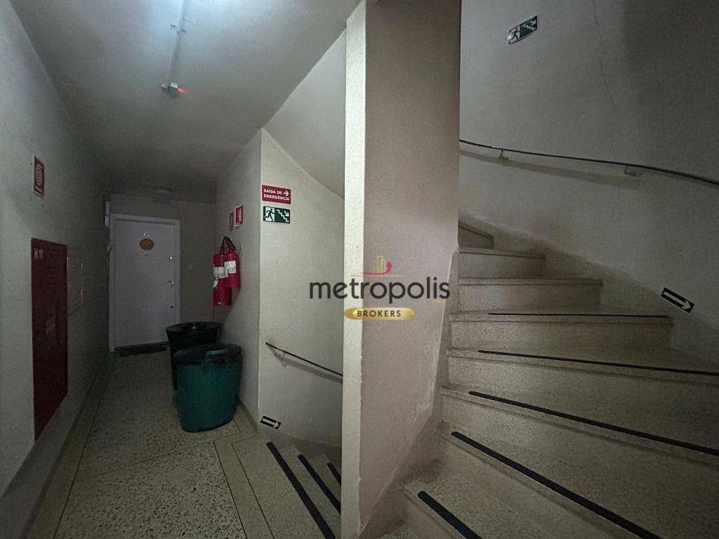 Apartamento à venda com 3 quartos, 212m² - Foto 18