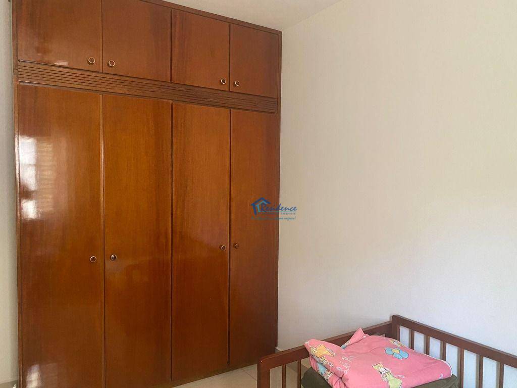 Casa à venda com 4 quartos, 260m² - Foto 23