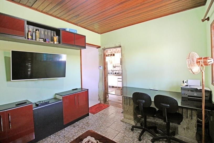 Casa à venda com 3 quartos, 260m² - Foto 6