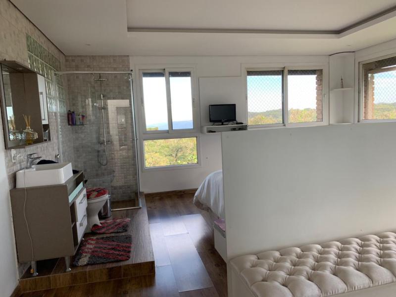 Casa à venda com 4 quartos, 315m² - Foto 7